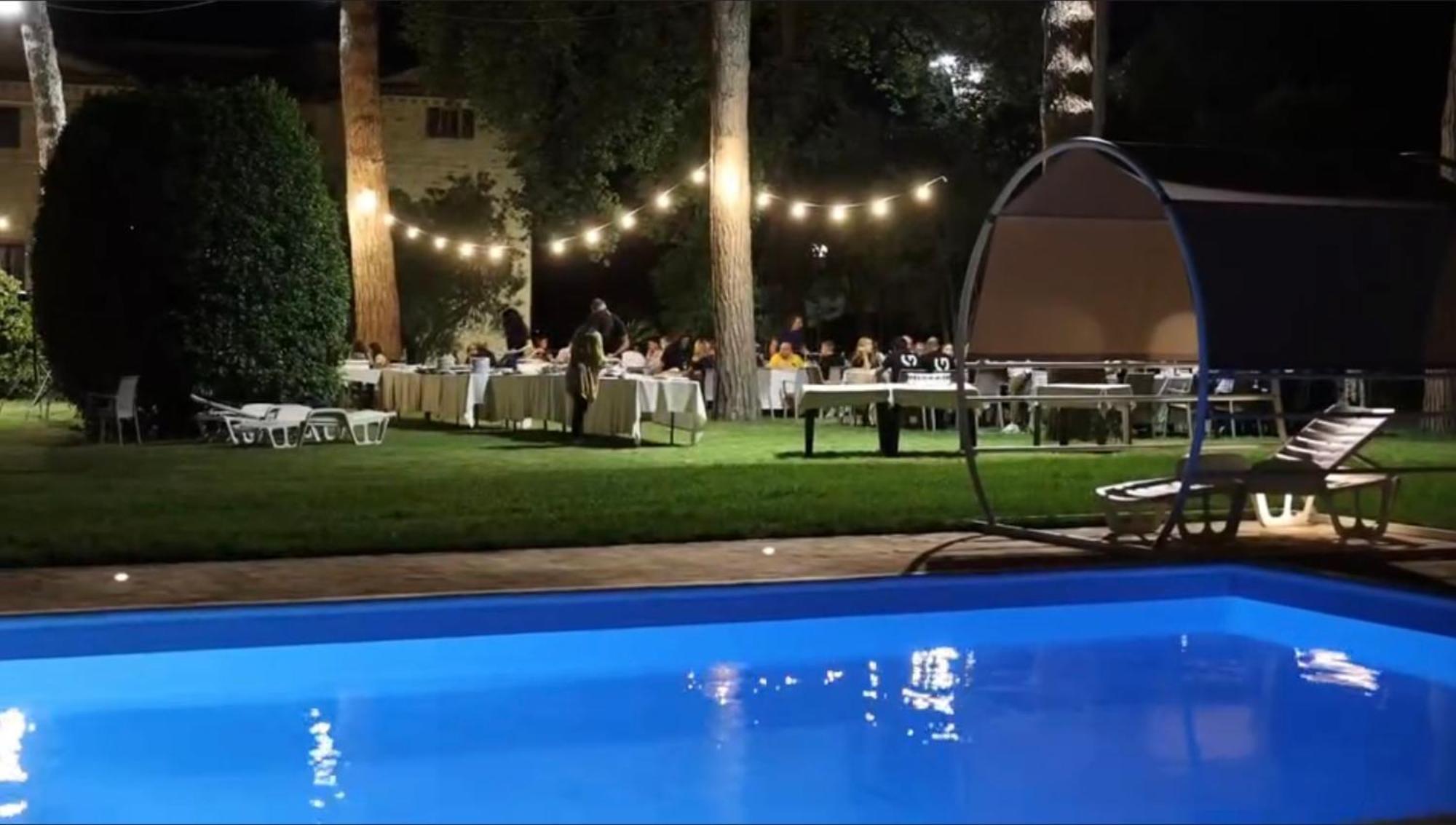 Resort Restaurant Villa Berta San Severino Marche Exterior photo